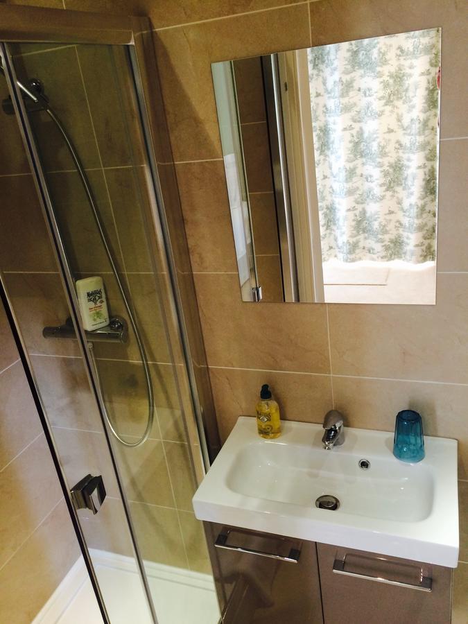 Bed and Breakfast La Cascade Estree-Wamin Экстерьер фото